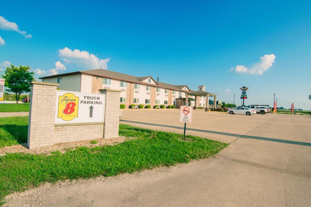 במוטל Super 8 By Wyndham Mclean/Bloomington Sw מראה חיצוני תמונה