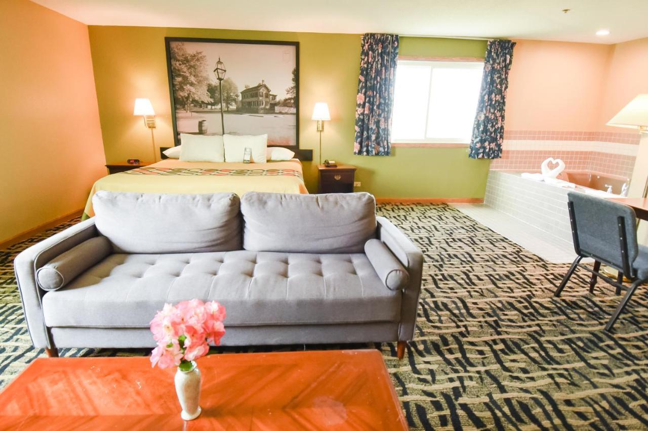 במוטל Super 8 By Wyndham Mclean/Bloomington Sw מראה חיצוני תמונה